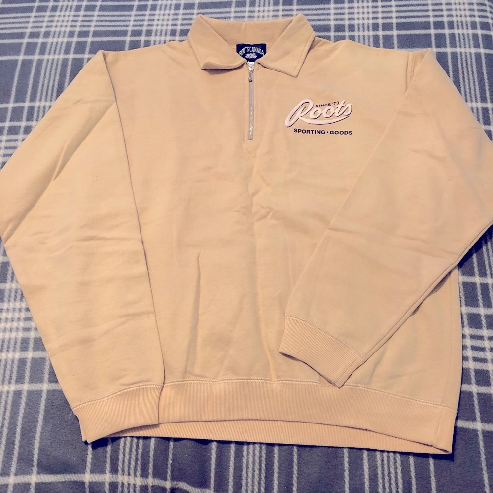 ROOTS CANADA Vintage Roots Sporting Goods Since ‘73 Cream Pullover Sweatshirt